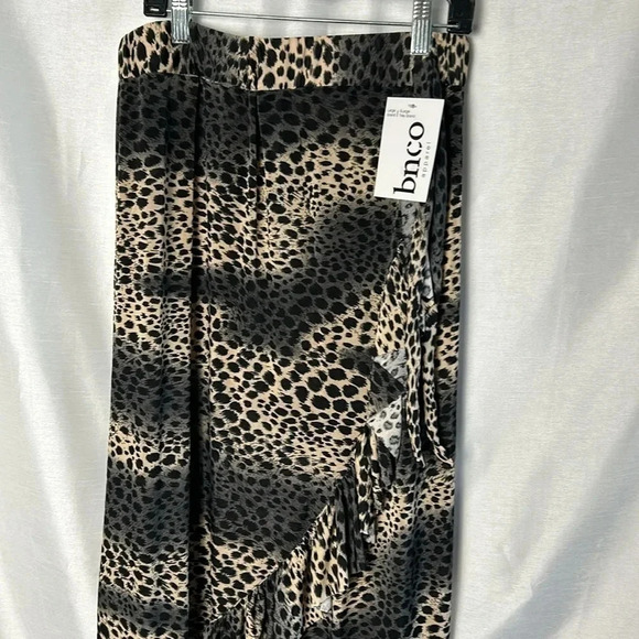 Vintage NWT skirt,faux wrap,animal print,Ruching , ruffles,boho,gypsy,flowy, - Picture 2 of 12